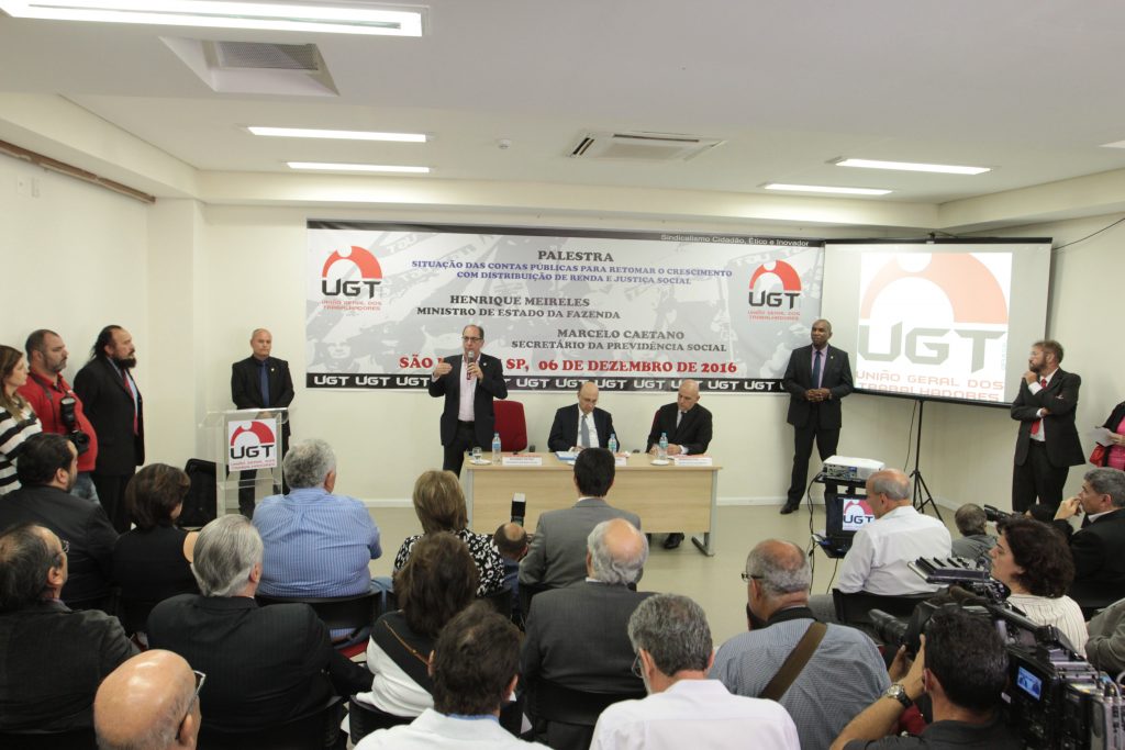 Encontro na UGT teve participação de lideranças sindicais e políticas