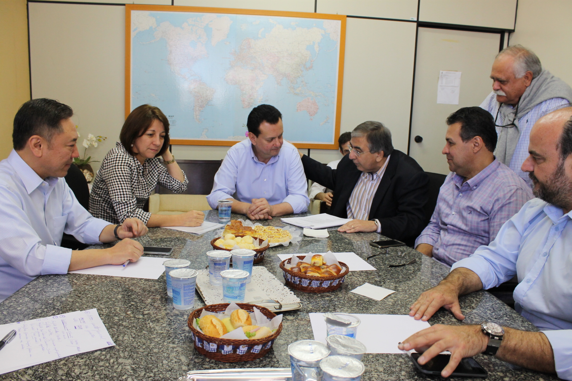 O ministro se reuniu com prefeitos em Ourinhos