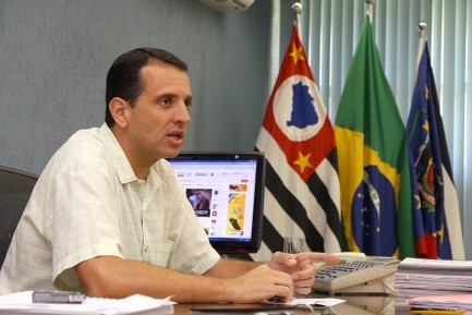 O prefeito Marco Bertaiolli