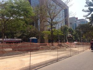 Obras do corredor de ônibus da avenida Luís Carlos Berrini, licitado na gestão Kassab