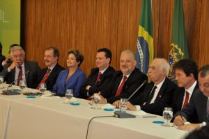 Em evento no Planalto, Afif, Mercadante, Dilma, Kassab, Berzoini, Claudio Lembo e Faria